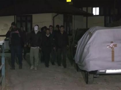 After day-long high-voltage drama, Delhi Police secures transit remand for three accused arrested in Rohru | After day-long high-voltage drama, Delhi Police secures transit remand for three accused arrested in Rohru After day-long high-voltage drama, Delhi Police secures transit remand for three accused arrested in Rohru | After day-long high-voltage drama, Delhi Police secures transit remand for three accused arrested in Rohru