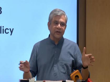 Ashwini Vaishnaw launches RailTech Portal and e-RCT under new railway reforms | Ashwini Vaishnaw launches RailTech Portal and e-RCT under new railway reforms Ashwini Vaishnaw launches RailTech Portal and e-RCT under new railway reforms | Ashwini Vaishnaw launches RailTech Portal and e-RCT under new railway reforms