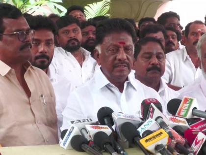 EPS behaving as dictator, have put fullstop to my bitter experience: O Panneerselvam on joining DMK | EPS behaving as dictator, have put fullstop to my bitter experience: O Panneerselvam on joining DMK EPS behaving as dictator, have put fullstop to my bitter experience: O Panneerselvam on joining DMK | EPS behaving as dictator, have put fullstop to my bitter experience: O Panneerselvam on joining DMK