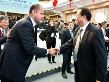India, China discuss boosting bilateral ties at SCO Metabolic Diseases Centre launch in Shanghai | India, China discuss boosting bilateral ties at SCO Metabolic Diseases Centre launch in Shanghai India, China discuss boosting bilateral ties at SCO Metabolic Diseases Centre launch in Shanghai | India, China discuss boosting bilateral ties at SCO Metabolic Diseases Centre launch in Shanghai