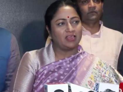 Delhi CM attends screening of 'Shatak' based on 100 years of RSS, announces film tax-free in national capital | Delhi CM attends screening of 'Shatak' based on 100 years of RSS, announces film tax-free in national capital Delhi CM attends screening of 'Shatak' based on 100 years of RSS, announces film tax-free in national capital | Delhi CM attends screening of 'Shatak' based on 100 years of RSS, announces film tax-free in national capital