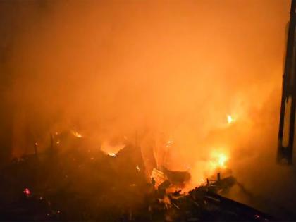 Telangana: Massive fire breaks out near college in Medchal-Malkajgiri district, no casualties reported | Telangana: Massive fire breaks out near college in Medchal-Malkajgiri district, no casualties reported Telangana: Massive fire breaks out near college in Medchal-Malkajgiri district, no casualties reported | Telangana: Massive fire breaks out near college in Medchal-Malkajgiri district, no casualties reported