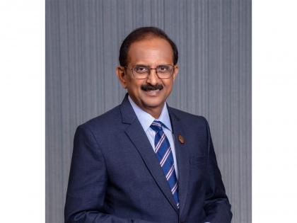 State Bank of India inducts 5,783 junior associates; Intends to onboard 16,000 employees annually, says Chairman | State Bank of India inducts 5,783 junior associates; Intends to onboard 16,000 employees annually, says Chairman State Bank of India inducts 5,783 junior associates; Intends to onboard 16,000 employees annually, says Chairman | State Bank of India inducts 5,783 junior associates; Intends to onboard 16,000 employees annually, says Chairman