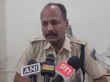 MP: Crowd gathers at police station in Khandwa over social media post, creates uproar; police control situation, accused rounded up | MP: Crowd gathers at police station in Khandwa over social media post, creates uproar; police control situation, accused rounded up MP: Crowd gathers at police station in Khandwa over social media post, creates uproar; police control situation, accused rounded up | MP: Crowd gathers at police station in Khandwa over social media post, creates uproar; police control situation, accused rounded up