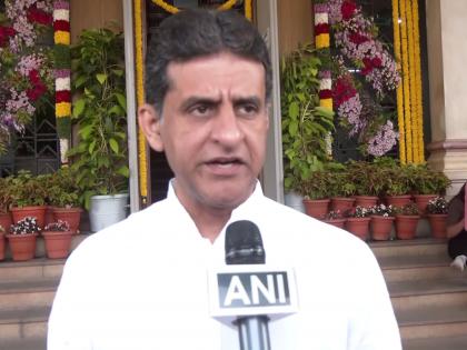 Congress MLA Rizwan Arshad hails Karnataka Govt's decision to ban social media for U-16 children | Congress MLA Rizwan Arshad hails Karnataka Govt's decision to ban social media for U-16 children Congress MLA Rizwan Arshad hails Karnataka Govt's decision to ban social media for U-16 children | Congress MLA Rizwan Arshad hails Karnataka Govt's decision to ban social media for U-16 children