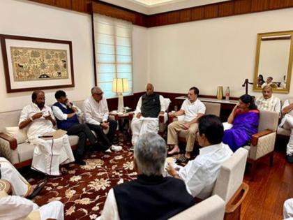 INDIA bloc floor leaders to meet in Rajya Sabha LoP office on March 9 | INDIA bloc floor leaders to meet in Rajya Sabha LoP office on March 9 INDIA bloc floor leaders to meet in Rajya Sabha LoP office on March 9 | INDIA bloc floor leaders to meet in Rajya Sabha LoP office on March 9