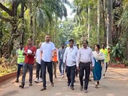 Telangana: GHMC Karnan Commissioner conducts surprise inspection at Indira Park | Telangana: GHMC Karnan Commissioner conducts surprise inspection at Indira Park Telangana: GHMC Karnan Commissioner conducts surprise inspection at Indira Park | Telangana: GHMC Karnan Commissioner conducts surprise inspection at Indira Park