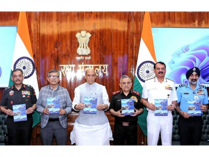 Defence Minister Rajnath Singh releases 'Defence Forces Vision 2047: A Roadmap for a Future-Ready Indian Military' | Defence Minister Rajnath Singh releases 'Defence Forces Vision 2047: A Roadmap for a Future-Ready Indian Military' Defence Minister Rajnath Singh releases 'Defence Forces Vision 2047: A Roadmap for a Future-Ready Indian Military' | Defence Minister Rajnath Singh releases 'Defence Forces Vision 2047: A Roadmap for a Future-Ready Indian Military'