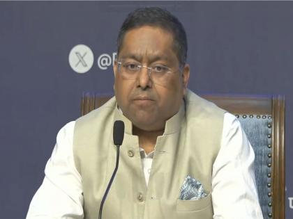 MEA says welfare of Indian diaspora "utmost priority", confirms death of two nationals in West Asia conflict | MEA says welfare of Indian diaspora "utmost priority", confirms death of two nationals in West Asia conflict MEA says welfare of Indian diaspora "utmost priority", confirms death of two nationals in West Asia conflict | MEA says welfare of Indian diaspora "utmost priority", confirms death of two nationals in West Asia conflict