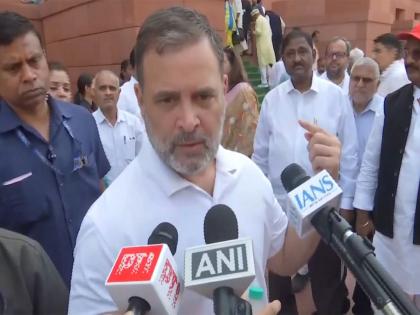 Telling country not to panic while panicking for different reasons himself: Rahul Gandhi takes jibe at PM Modi | Telling country not to panic while panicking for different reasons himself: Rahul Gandhi takes jibe at PM Modi Telling country not to panic while panicking for different reasons himself: Rahul Gandhi takes jibe at PM Modi | Telling country not to panic while panicking for different reasons himself: Rahul Gandhi takes jibe at PM Modi
