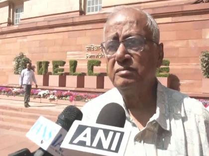 "TMC not given time to meet President Murmu": Saugata Roy says after protocol breach row | "TMC not given time to meet President Murmu": Saugata Roy says after protocol breach row "TMC not given time to meet President Murmu": Saugata Roy says after protocol breach row | "TMC not given time to meet President Murmu": Saugata Roy says after protocol breach row