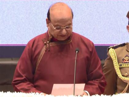 Vinai Kumar Saxena sworn in as Lieutenant Governor of Ladakh | Vinai Kumar Saxena sworn in as Lieutenant Governor of Ladakh Vinai Kumar Saxena sworn in as Lieutenant Governor of Ladakh | Vinai Kumar Saxena sworn in as Lieutenant Governor of Ladakh