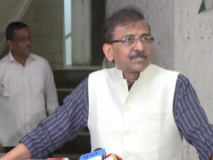 "Govt spreading rumours that everything is running smoothly": Sanjay Raut on LPG shortage | "Govt spreading rumours that everything is running smoothly": Sanjay Raut on LPG shortage "Govt spreading rumours that everything is running smoothly": Sanjay Raut on LPG shortage | "Govt spreading rumours that everything is running smoothly": Sanjay Raut on LPG shortage