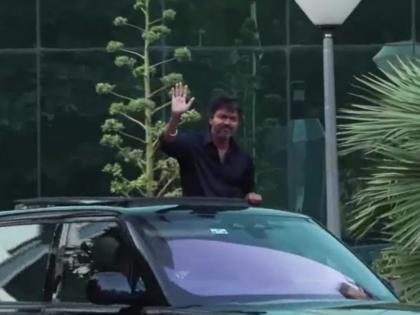 Waving from his car's sunroof, TVK Chief Vijay leaves from CBI headquarters after questioning in Karur stampede case | Waving from his car's sunroof, TVK Chief Vijay leaves from CBI headquarters after questioning in Karur stampede case Waving from his car's sunroof, TVK Chief Vijay leaves from CBI headquarters after questioning in Karur stampede case | Waving from his car's sunroof, TVK Chief Vijay leaves from CBI headquarters after questioning in Karur stampede case