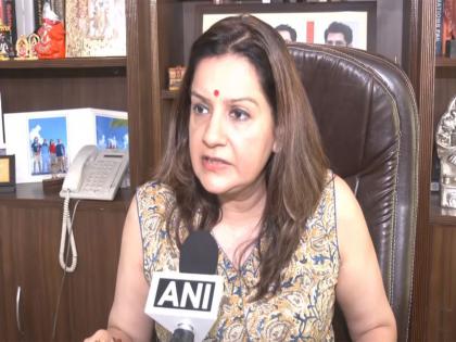 Shiv Sena (UBT) MP Priyanka Chaturvedi criticises EC after poll dates announcement for 4 states, 1 UT Shiv Sena (UBT) MP Priyanka Chaturvedi criticises EC after poll dates announcement for 4 states, 1 UT