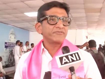 Opposition MLAs criticise Governor's address during Telangana Budget Session | Opposition MLAs criticise Governor's address during Telangana Budget Session Opposition MLAs criticise Governor's address during Telangana Budget Session | Opposition MLAs criticise Governor's address during Telangana Budget Session