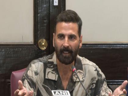 "My wife day before yesterday... do induction kharide, toh aap bhi khareed lijiye": Akshay Kumar | "My wife day before yesterday... do induction kharide, toh aap bhi khareed lijiye": Akshay Kumar "My wife day before yesterday... do induction kharide, toh aap bhi khareed lijiye": Akshay Kumar | "My wife day before yesterday... do induction kharide, toh aap bhi khareed lijiye": Akshay Kumar