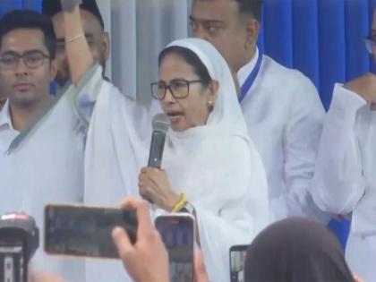 "We have just one intent - to remove BJP:" Mamata Banerjee at Eid-Al-Fitr celebrations gathering in Kolkata | "We have just one intent - to remove BJP:" Mamata Banerjee at Eid-Al-Fitr celebrations gathering in Kolkata "We have just one intent - to remove BJP:" Mamata Banerjee at Eid-Al-Fitr celebrations gathering in Kolkata | "We have just one intent - to remove BJP:" Mamata Banerjee at Eid-Al-Fitr celebrations gathering in Kolkata
