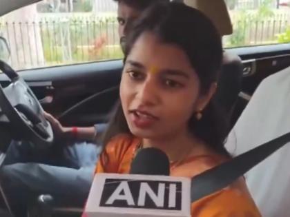 "She should have done it earlier": Maithili Thakur slams Mamata Banerjee over manifesto's timing | "She should have done it earlier": Maithili Thakur slams Mamata Banerjee over manifesto's timing "She should have done it earlier": Maithili Thakur slams Mamata Banerjee over manifesto's timing | "She should have done it earlier": Maithili Thakur slams Mamata Banerjee over manifesto's timing