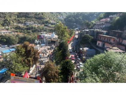 Jammu and Kashmir: Over 30,000 devotees proceed to Vaishno Devi shrine amid Navratri Surge | Jammu and Kashmir: Over 30,000 devotees proceed to Vaishno Devi shrine amid Navratri Surge Jammu and Kashmir: Over 30,000 devotees proceed to Vaishno Devi shrine amid Navratri Surge | Jammu and Kashmir: Over 30,000 devotees proceed to Vaishno Devi shrine amid Navratri Surge