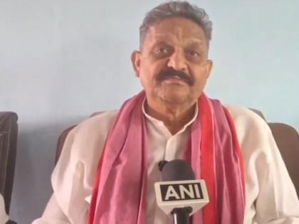 "When they want to avail benefit, they can throw up any name in air": SP MP Afzal Ansari hits out at 'Dhurandhar 2' makers over portrayal of Atiq Ahmed in film | "When they want to avail benefit, they can throw up any name in air": SP MP Afzal Ansari hits out at 'Dhurandhar 2' makers over portrayal of Atiq Ahmed in film "When they want to avail benefit, they can throw up any name in air": SP MP Afzal Ansari hits out at 'Dhurandhar 2' makers over portrayal of Atiq Ahmed in film | "When they want to avail benefit, they can throw up any name in air": SP MP Afzal Ansari hits out at 'Dhurandhar 2' makers over portrayal of Atiq Ahmed in film