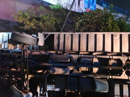 Delhi: 2 dead, 23 injured after private tourist bus overturns in Karol Bagh | Delhi: 2 dead, 23 injured after private tourist bus overturns in Karol Bagh Delhi: 2 dead, 23 injured after private tourist bus overturns in Karol Bagh | Delhi: 2 dead, 23 injured after private tourist bus overturns in Karol Bagh