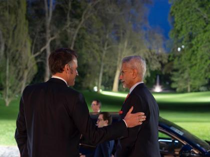 EAM Jaishankar meets French President Macron on sidelines of G7 Foreign Ministers' Meeting | EAM Jaishankar meets French President Macron on sidelines of G7 Foreign Ministers' Meeting EAM Jaishankar meets French President Macron on sidelines of G7 Foreign Ministers' Meeting | EAM Jaishankar meets French President Macron on sidelines of G7 Foreign Ministers' Meeting