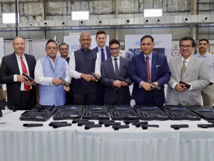 Adani Defence delivers first batch of indigenously manufactured light machine guns to Indian Army, 11 months ahead of schedule | Adani Defence delivers first batch of indigenously manufactured light machine guns to Indian Army, 11 months ahead of schedule Adani Defence delivers first batch of indigenously manufactured light machine guns to Indian Army, 11 months ahead of schedule | Adani Defence delivers first batch of indigenously manufactured light machine guns to Indian Army, 11 months ahead of schedule