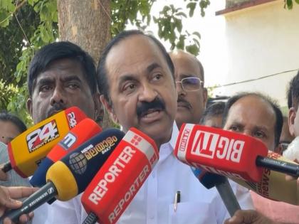 "Govt providing full protection to accused:" Kerala LoP VD Satheeshan slams LDF on Sabarimala gold theft case | "Govt providing full protection to accused:" Kerala LoP VD Satheeshan slams LDF on Sabarimala gold theft case "Govt providing full protection to accused:" Kerala LoP VD Satheeshan slams LDF on Sabarimala gold theft case | "Govt providing full protection to accused:" Kerala LoP VD Satheeshan slams LDF on Sabarimala gold theft case