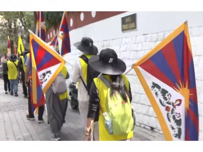 Tibetan Youth Congress holds 'Black Hat March' from Dharamshala to Delhi | Tibetan Youth Congress holds 'Black Hat March' from Dharamshala to Delhi Tibetan Youth Congress holds 'Black Hat March' from Dharamshala to Delhi | Tibetan Youth Congress holds 'Black Hat March' from Dharamshala to Delhi