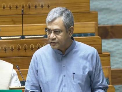 Indian Railway operated 76,352 special trains in FY 2025-26, 25000 trains running daily: Ashwini Vaishnaw | Indian Railway operated 76,352 special trains in FY 2025-26, 25000 trains running daily: Ashwini Vaishnaw Indian Railway operated 76,352 special trains in FY 2025-26, 25000 trains running daily: Ashwini Vaishnaw | Indian Railway operated 76,352 special trains in FY 2025-26, 25000 trains running daily: Ashwini Vaishnaw