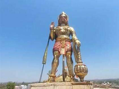 51-foot-tall statue of Bajrangbali unveiled in Madhya Pradesh's Chhatarpur | 51-foot-tall statue of Bajrangbali unveiled in Madhya Pradesh's Chhatarpur 51-foot-tall statue of Bajrangbali unveiled in Madhya Pradesh's Chhatarpur | 51-foot-tall statue of Bajrangbali unveiled in Madhya Pradesh's Chhatarpur