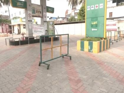 Karnataka: Auto drivers in Mandya face hardships as LPG shortage hits fuel bunkers | Karnataka: Auto drivers in Mandya face hardships as LPG shortage hits fuel bunkers Karnataka: Auto drivers in Mandya face hardships as LPG shortage hits fuel bunkers | Karnataka: Auto drivers in Mandya face hardships as LPG shortage hits fuel bunkers