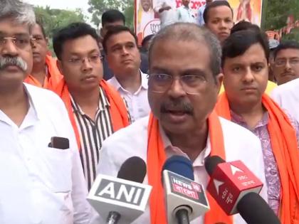 'Change certain in West Bengal': Union Minister Dharmendra Pradhan says 'BJP to form govt on May 4' | 'Change certain in West Bengal': Union Minister Dharmendra Pradhan says 'BJP to form govt on May 4' 'Change certain in West Bengal': Union Minister Dharmendra Pradhan says 'BJP to form govt on May 4' | 'Change certain in West Bengal': Union Minister Dharmendra Pradhan says 'BJP to form govt on May 4'