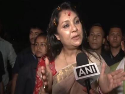 Himanta Biswa Sarma, his wife continue to counter Congress over its allegations; FIR lodged with Assam Police | Himanta Biswa Sarma, his wife continue to counter Congress over its allegations; FIR lodged with Assam Police Himanta Biswa Sarma, his wife continue to counter Congress over its allegations; FIR lodged with Assam Police | Himanta Biswa Sarma, his wife continue to counter Congress over its allegations; FIR lodged with Assam Police