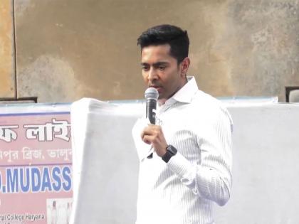 "PM Modi, Amit Shah are silent": Abhishek Banerjee on Pak Minister's 'Kolkata strike' threat | "PM Modi, Amit Shah are silent": Abhishek Banerjee on Pak Minister's 'Kolkata strike' threat "PM Modi, Amit Shah are silent": Abhishek Banerjee on Pak Minister's 'Kolkata strike' threat | "PM Modi, Amit Shah are silent": Abhishek Banerjee on Pak Minister's 'Kolkata strike' threat