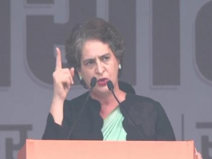 "Utterly shameful, unacceptable...": Priyanka Gandhi slams Assam CM for remarks on Kharge | "Utterly shameful, unacceptable...": Priyanka Gandhi slams Assam CM for remarks on Kharge "Utterly shameful, unacceptable...": Priyanka Gandhi slams Assam CM for remarks on Kharge | "Utterly shameful, unacceptable...": Priyanka Gandhi slams Assam CM for remarks on Kharge