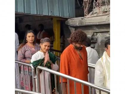 Nayanthara, Vignesh Shivan seek blessings at Tirumala Venkateswara temple | Nayanthara, Vignesh Shivan seek blessings at Tirumala Venkateswara temple Nayanthara, Vignesh Shivan seek blessings at Tirumala Venkateswara temple | Nayanthara, Vignesh Shivan seek blessings at Tirumala Venkateswara temple