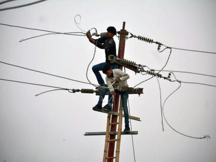 Court imposes a fine of Rs 1.72 lakh on domestic consumer for electricity theft | Court imposes a fine of Rs 1.72 lakh on domestic consumer for electricity theft Court imposes a fine of Rs 1.72 lakh on domestic consumer for electricity theft | Court imposes a fine of Rs 1.72 lakh on domestic consumer for electricity theft