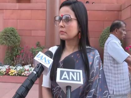 Court issues notice to TMC MP Mahua Moitra on a revision against refusal of FIR | Court issues notice to TMC MP Mahua Moitra on a revision against refusal of FIR Court issues notice to TMC MP Mahua Moitra on a revision against refusal of FIR | Court issues notice to TMC MP Mahua Moitra on a revision against refusal of FIR