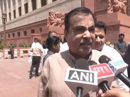 "Historic, revolutionary": Nitin Gadkari as Lok Sabha debates on Women's Reservation Amendment Bill | "Historic, revolutionary": Nitin Gadkari as Lok Sabha debates on Women's Reservation Amendment Bill "Historic, revolutionary": Nitin Gadkari as Lok Sabha debates on Women's Reservation Amendment Bill | "Historic, revolutionary": Nitin Gadkari as Lok Sabha debates on Women's Reservation Amendment Bill