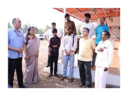 Fisheries Secretary Likhi visits India's first ornamental fish brood bank in Maharashtra | Fisheries Secretary Likhi visits India's first ornamental fish brood bank in Maharashtra Fisheries Secretary Likhi visits India's first ornamental fish brood bank in Maharashtra | Fisheries Secretary Likhi visits India's first ornamental fish brood bank in Maharashtra