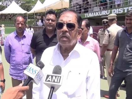 "We had been together in politics for last 30 years": G Parameshwara on demise of Minister D Sudhakar | "We had been together in politics for last 30 years": G Parameshwara on demise of Minister D Sudhakar "We had been together in politics for last 30 years": G Parameshwara on demise of Minister D Sudhakar | "We had been together in politics for last 30 years": G Parameshwara on demise of Minister D Sudhakar