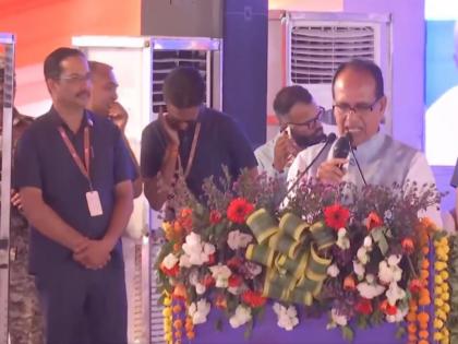 "Under PM Awas Yojana, we pledge that no poor person shall remain without roof over head", says Union Minister Shivraj Singh Chouhan | "Under PM Awas Yojana, we pledge that no poor person shall remain without roof over head", says Union Minister Shivraj Singh Chouhan "Under PM Awas Yojana, we pledge that no poor person shall remain without roof over head", says Union Minister Shivraj Singh Chouhan | "Under PM Awas Yojana, we pledge that no poor person shall remain without roof over head", says Union Minister Shivraj Singh Chouhan