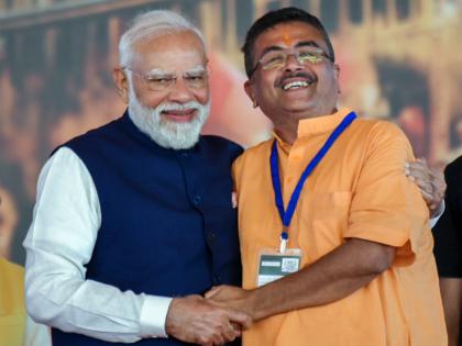 "Welfare of sisters and brothers of West Bengal is supreme": PM Modi hails CM Suvendu Adhikari's cabinet decisions | "Welfare of sisters and brothers of West Bengal is supreme": PM Modi hails CM Suvendu Adhikari's cabinet decisions "Welfare of sisters and brothers of West Bengal is supreme": PM Modi hails CM Suvendu Adhikari's cabinet decisions | "Welfare of sisters and brothers of West Bengal is supreme": PM Modi hails CM Suvendu Adhikari's cabinet decisions