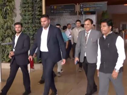 Jeet Adani arrives in Guwahati to attend swearing-in of Himanta Biswa Sarma led Govt | Jeet Adani arrives in Guwahati to attend swearing-in of Himanta Biswa Sarma led Govt Jeet Adani arrives in Guwahati to attend swearing-in of Himanta Biswa Sarma led Govt | Jeet Adani arrives in Guwahati to attend swearing-in of Himanta Biswa Sarma led Govt