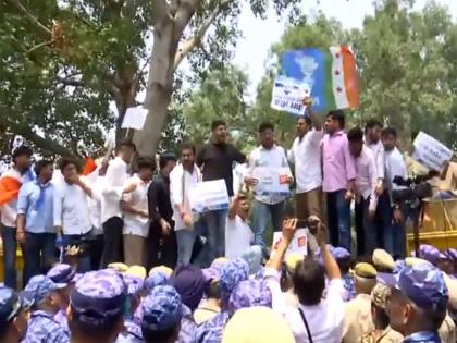 NSUI stages protests after NEET exam cancelled due to paper-leak allegations | NSUI stages protests after NEET exam cancelled due to paper-leak allegations NSUI stages protests after NEET exam cancelled due to paper-leak allegations | NSUI stages protests after NEET exam cancelled due to paper-leak allegations