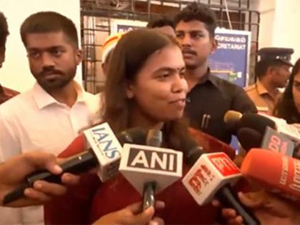 "This is what women had expected": Tamil Nadu Minister Keerthana, MLA Saravanan welcome CM Vijay's move to shut 717 TASMAC shops | "This is what women had expected": Tamil Nadu Minister Keerthana, MLA Saravanan welcome CM Vijay's move to shut 717 TASMAC shops "This is what women had expected": Tamil Nadu Minister Keerthana, MLA Saravanan welcome CM Vijay's move to shut 717 TASMAC shops | "This is what women had expected": Tamil Nadu Minister Keerthana, MLA Saravanan welcome CM Vijay's move to shut 717 TASMAC shops