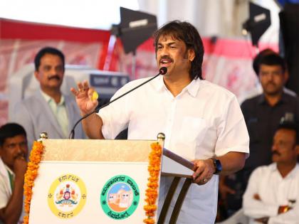 "Centre playing with children's future, why are state BJP leaders silent?" Karnataka Education Minister on NEET re-exam | "Centre playing with children's future, why are state BJP leaders silent?" Karnataka Education Minister on NEET re-exam "Centre playing with children's future, why are state BJP leaders silent?" Karnataka Education Minister on NEET re-exam | "Centre playing with children's future, why are state BJP leaders silent?" Karnataka Education Minister on NEET re-exam