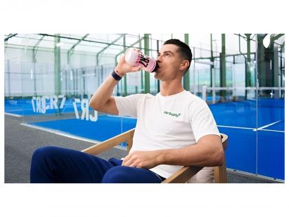 Herbalife and Cristiano Ronaldo Bring Performance Nutrition to Everyday Routines with "Fuel Like Ronaldo" Campaign | Herbalife and Cristiano Ronaldo Bring Performance Nutrition to Everyday Routines with "Fuel Like Ronaldo" Campaign Herbalife and Cristiano Ronaldo Bring Performance Nutrition to Everyday Routines with "Fuel Like Ronaldo" Campaign | Herbalife and Cristiano Ronaldo Bring Performance Nutrition to Everyday Routines with "Fuel Like Ronaldo" Campaign